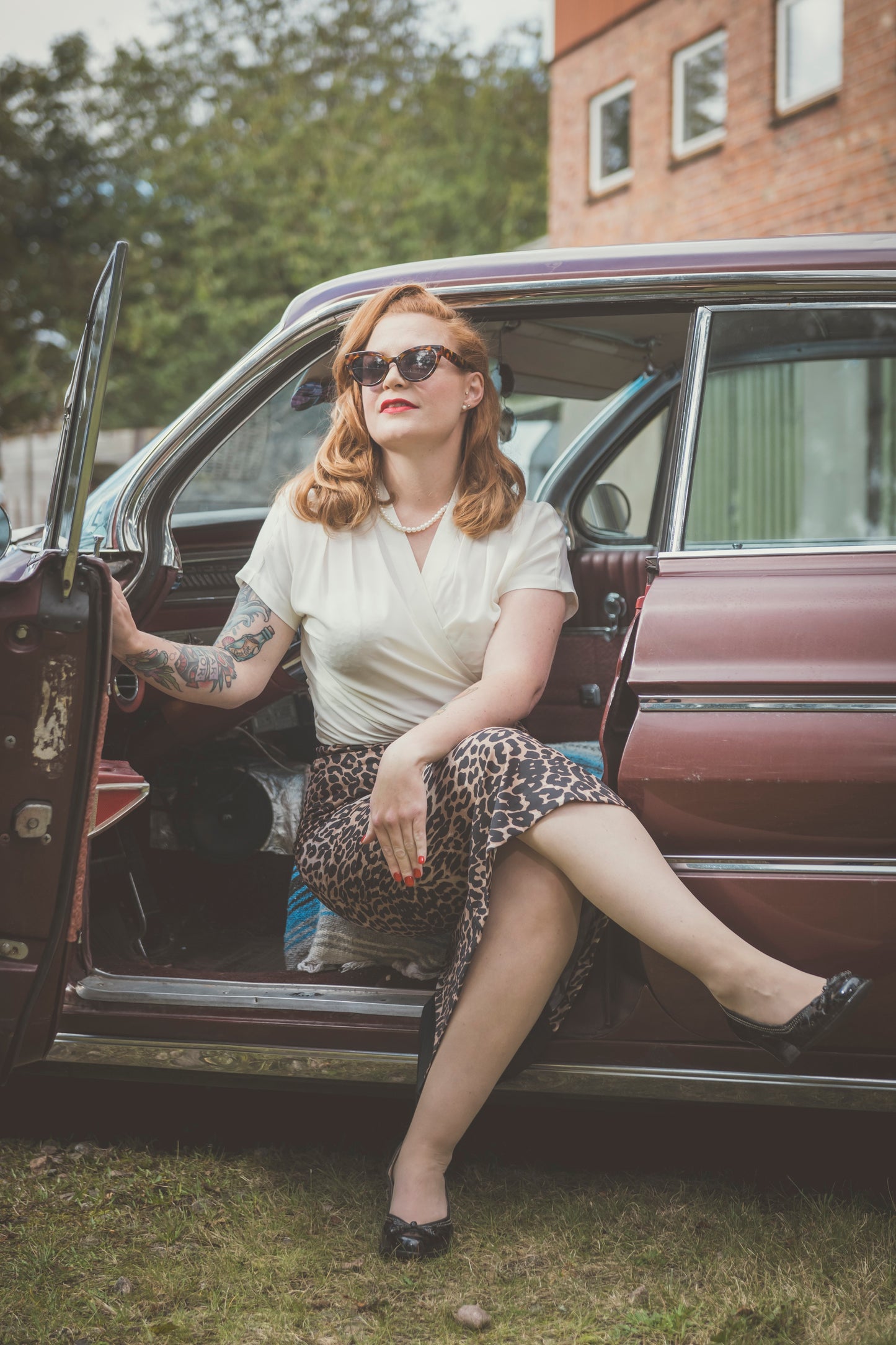 Rock N Romance - Jitterbug Leopard Pencil Skirt