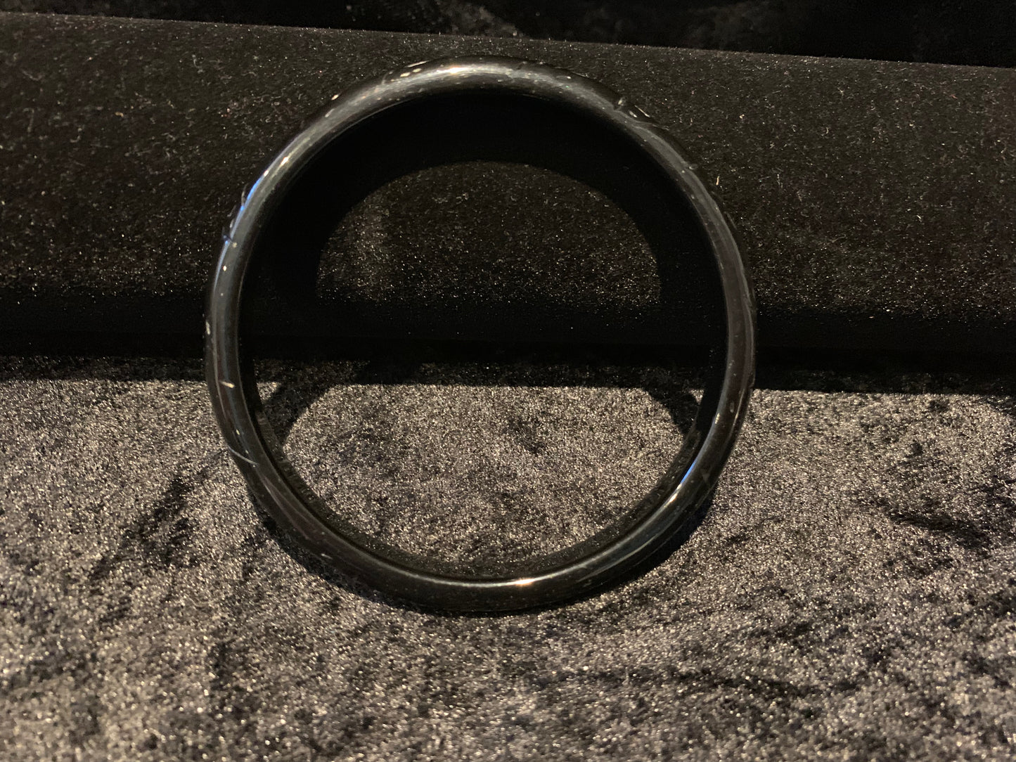 Fine Fakelite Bangle - Black