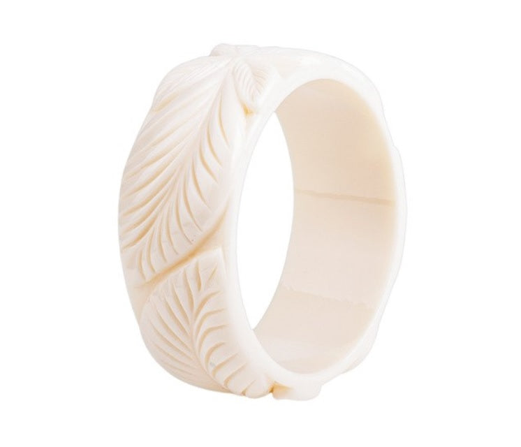 Wide Flower Carved Fakelite Bangle - Offwhite