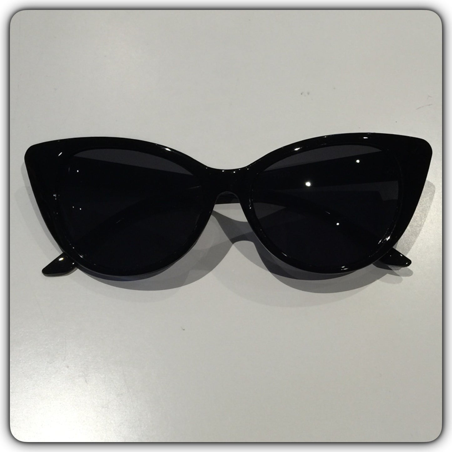 Svarta cateyes solglasögon